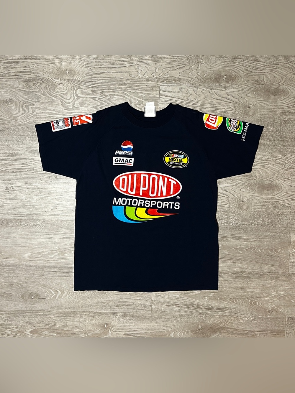 2005 Jeff Gordon NASCAR DuPont Motorsport Racing Graphic T-Shirt